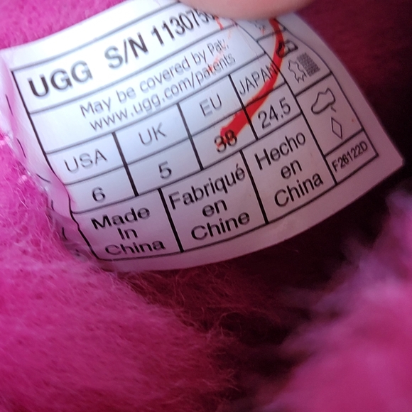 UGG Ultra Mini Suede Boot - Picture 5 of 8